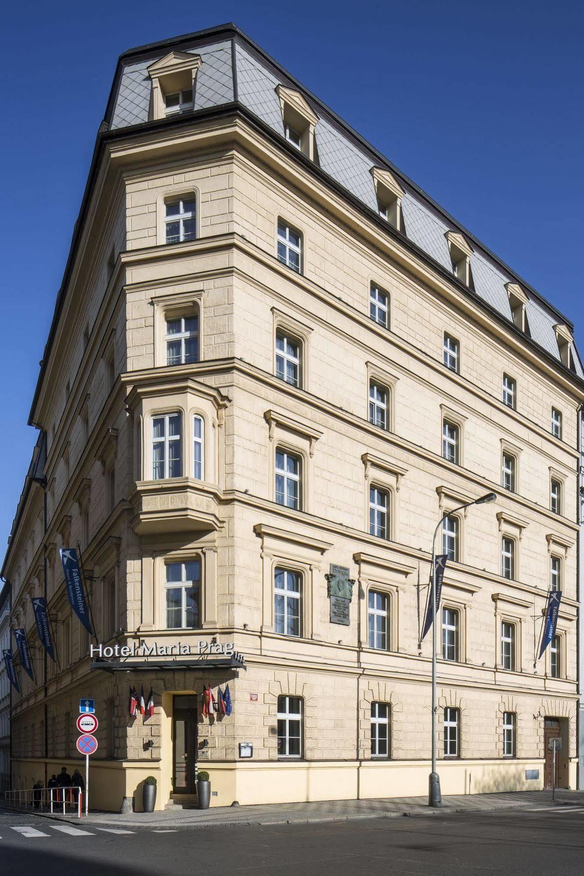 Falkensteiner Boutique Hotel Prague Exterior photo